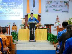 Beri Contoh Toleransi Kehidupan Beragama, Bupati Barru Hadiri Peringatan Natal Jemaat Gereja Toraja