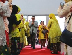 Peringati HUT DWP dan Hari Ibu, Wanita Pengayomam Kanwil Kemenkumham Sulsel Gelar Lomba Fashion Show