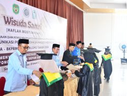 Pemkot Palopo Menghadiri Wisuda Santri TKATPA se Kota Palopo.