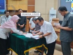 Pj Wali Kota Saksikan Penandatanganan Kontrak Pengerjaan Rehabilitasi dan Renovasi Stadion Gelora Bj Habibie Ditandatangani