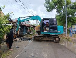 Antisipasi Banjir, Pemkab Sinjai Terus Genjot Pembersihan Drainase