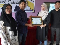 “Museum Masuk Sekolah” Picu Rasa Ingin Tahu Siswa di 3 Kabupaten tentang Sejarah Monumen Mandala.