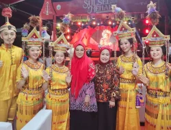 Dekranasda Ikut Sukseskan Festival Sulsel Menari, Dorong Kreativitas Desainer Lokal Melalui Fashion Show