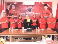 Diantar Pengurus Golkar, Istri Taufan Pawe Ikuti Uji Kelayakan Calon Wali Kota Parepare di PDIP Sulsel