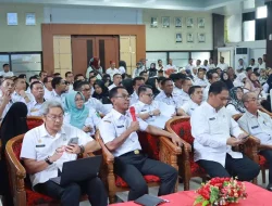 Pj Bupati Takalar Pimpin Rapat Evaluasi dan Pengawasan Kinerja Pemerintah Daerah Kabupaten Takalar melalui Aplikasi Ewaki