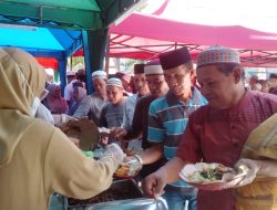 Pj Wali Kota Ikut Berdonasi Jumat Berkah Masjid Raya, Masyarakat Semakin Antusias