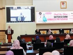 Ninuk Zudan Buka Pink Talk Bahas Kenali dan Pahami Deteksi Dini Kanker Payudara
