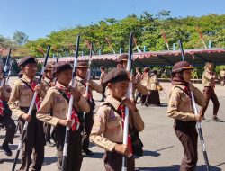 Madrasah Ibtidaiyah Negeri Maros Raih Penghargaan Gugus Depan Terbaik