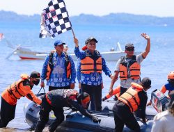 Bupati Barru Buka Lomba Perahu Katingting di Bojo Baru