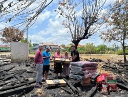 Huadi Group Turun Bantu Warga Papanloe Korban Kebakaran