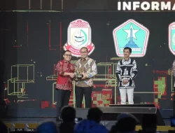 Di Hadapan Para Menteri dan Tokoh Nasional, Danny Pomanto Terima Penghargaan dari Kompas TV