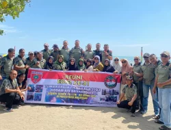 Alumini Secata PK.1 TNI AD 1993 Reuni ke-31 di Pantai Biru Makassar