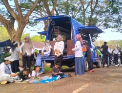 Perpustakaan Keliling Jadi Daya Tarik Tersendiri di Jalan Sehat HUT Sulsel