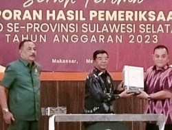 Ketua DPRD Sinjai Dampingi Pj Bupati Terima LHP Dari BPK RI