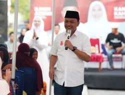 Ilham Azikin Diserang Selebaran Black Campaign, Warga Kaloling: Kita Makin Yakin Pilih IAKAN