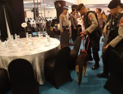 Unit K-9 Diterjunkan Amankan Lokasi Debat Cabup Maros