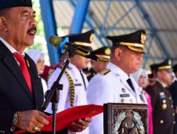 Ketua DPRD Sinjai Bacakan Teks Proklamasi Pada Upacara Pengibaran Bendera Merah Putih HUT RI Ke- 79