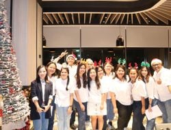 Hotel Hyatt Place Makassar Sambut Natal dengan Christmas Tree Lighting dan Makassar Festive Joy