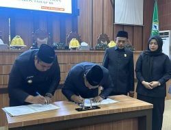 DPRD Maros Resmi Cabut 12 Perda