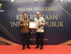 Kemenkum Raih Terbaik ke-3 Anugerah Keterbukaan Informasi Publik 2024