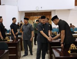 Hadiri Rapat Paripurna Usul Pengangkatan Bupati dan Wakil Bupati Terpilih, Pj Bupati Wajo : Selamat dan Sukses