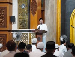 Pemkot Palopo Gelar Salat Tarawih Pertama di Masjid Agung Luwu