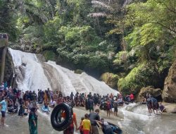 Selama Libur Lebaran, Bantimurung Raup PAD Rp350 Juta