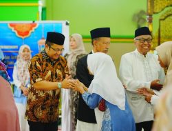 Darmawangsyah Muin Ajak Masyarakat Bontonompo Biasakan Hidup Bersih dan Sehat