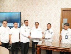 Bapenda Serahkan 266.913 Lembar SPPT PBB